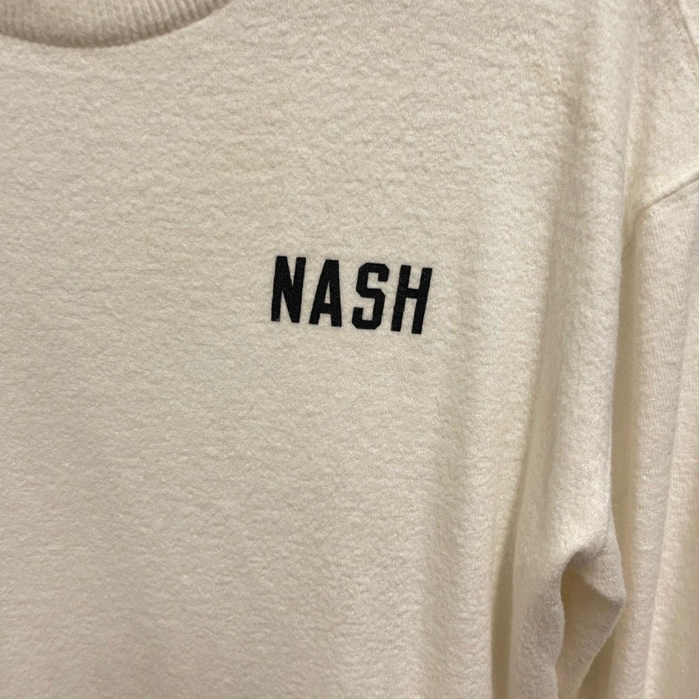 Nash Ivory Sweater - Picture 2 of 7
